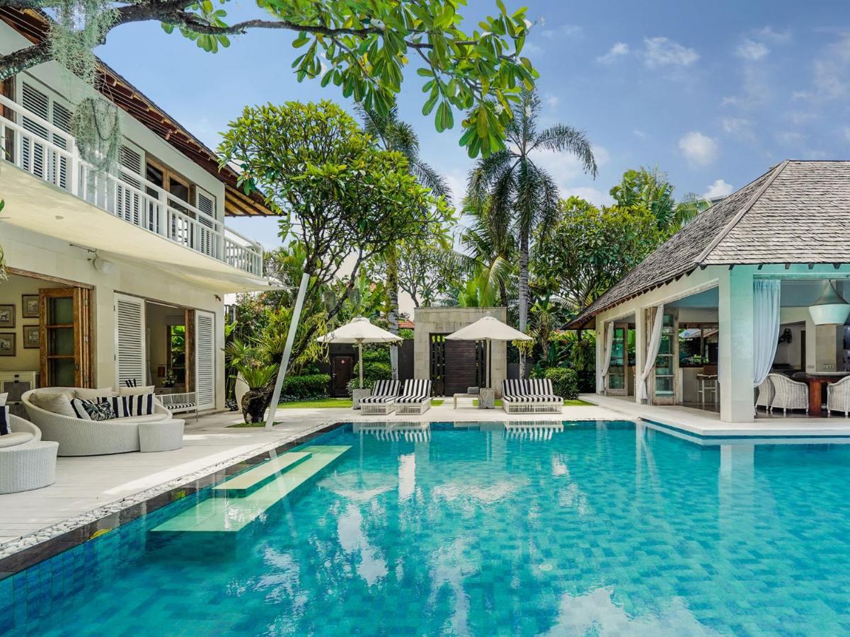 Villa Jajaliluna Seminyak Exterior foto