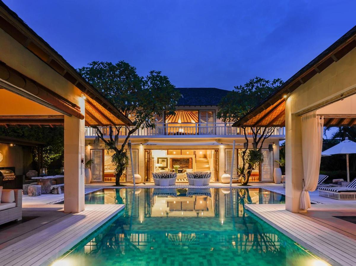 Villa Jajaliluna Seminyak Exterior foto