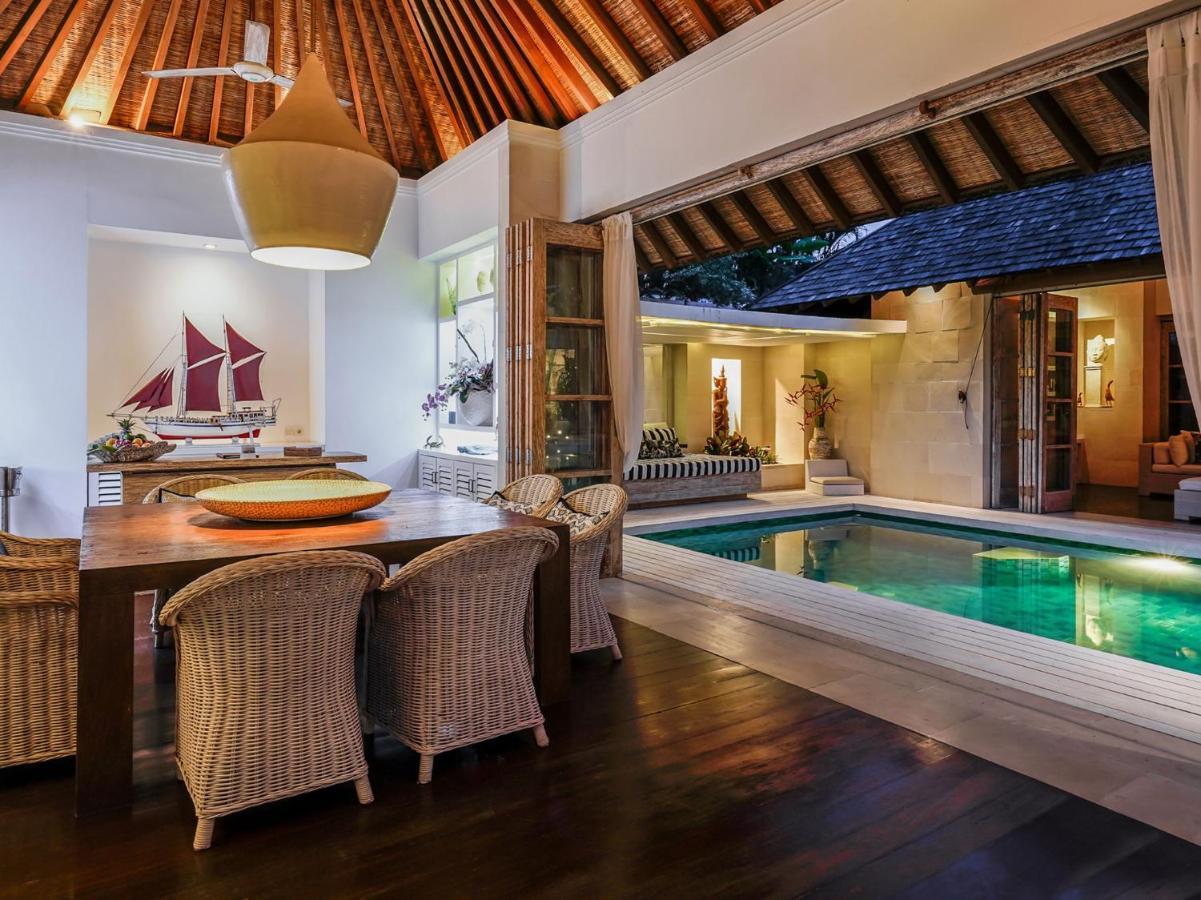 Villa Jajaliluna Seminyak Exterior foto
