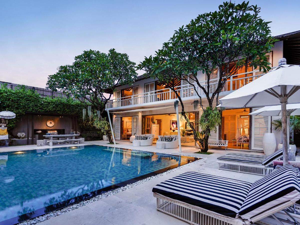 Villa Jajaliluna Seminyak Exterior foto